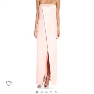Strapless Gown in Barely Pink
Halston Heritage